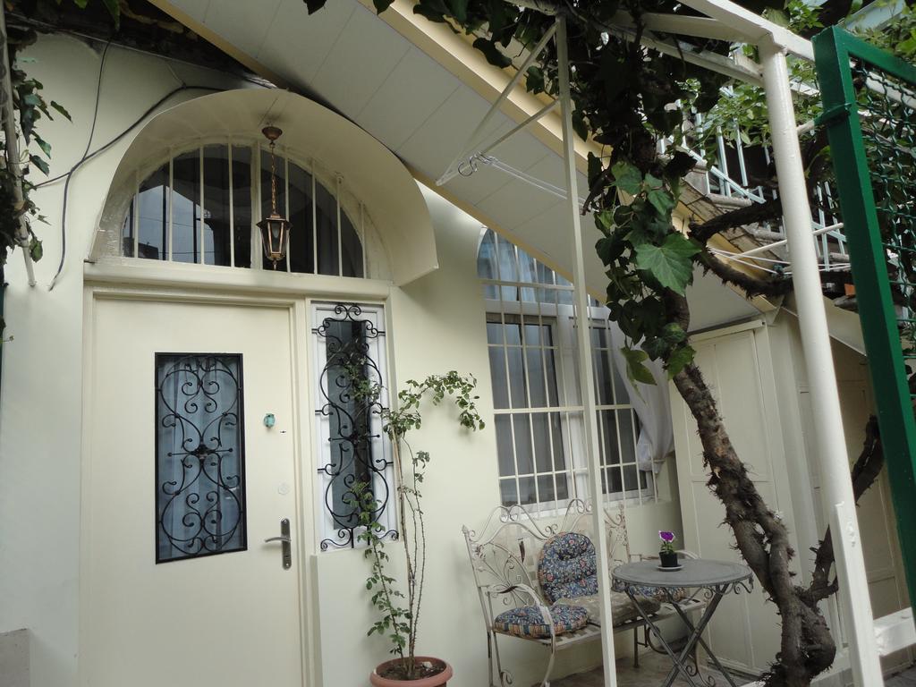 Art House Petunia Apartment Tbilisi Ngoại thất bức ảnh